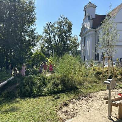 Eröffnung Spielplatz Kindergarten Kardinal-Piffl-Platz